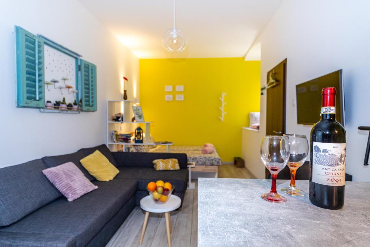 Studio Apartman Baronessa Adriana Apartment Rijeka Exterior photo